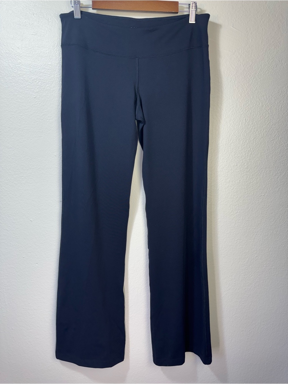 Zobha Black Bootcut Yoga Pants Size 10 NWOT